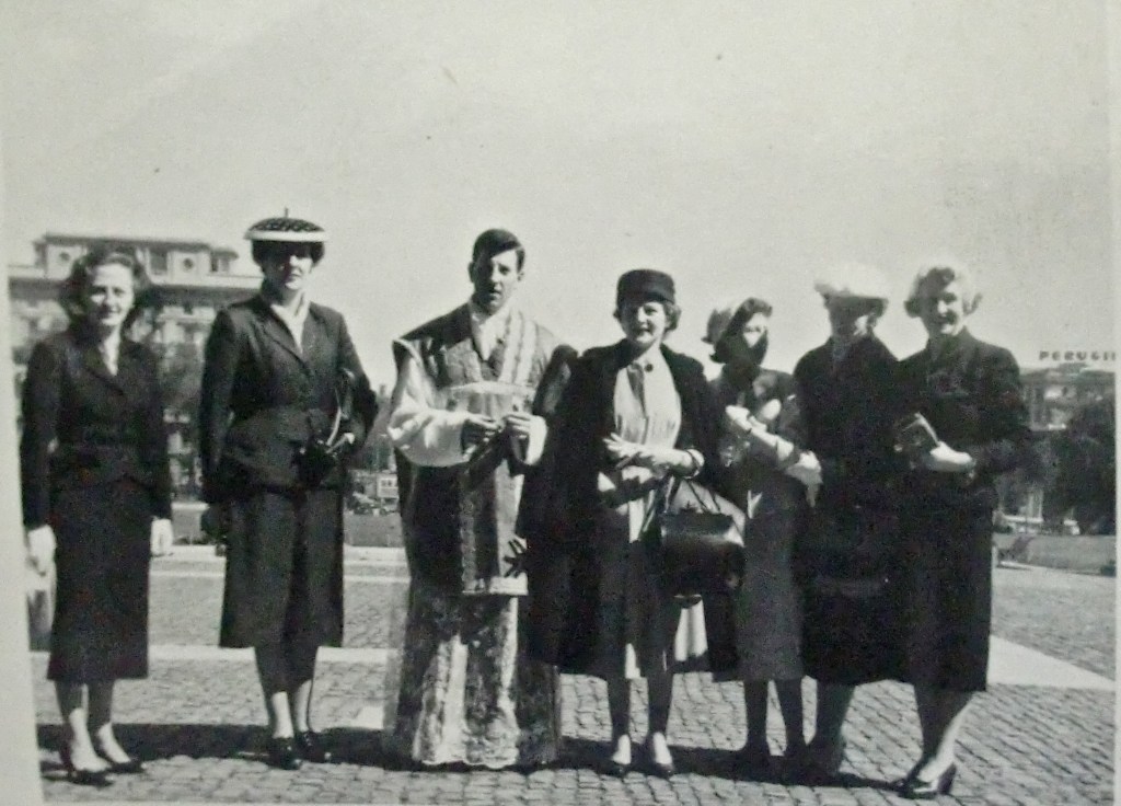 Ordination with sisters Paula,Eileen,Ronnie,Sue.niece Suzette and May Fleming