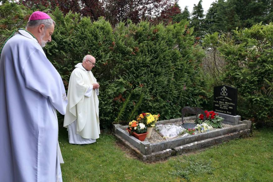 Fr Billy Molloy and Bishop Kevin Doran.
